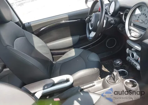 2010 Mini Cooper S из США, поврежденный, VIN WMWMF7C55ATW89756